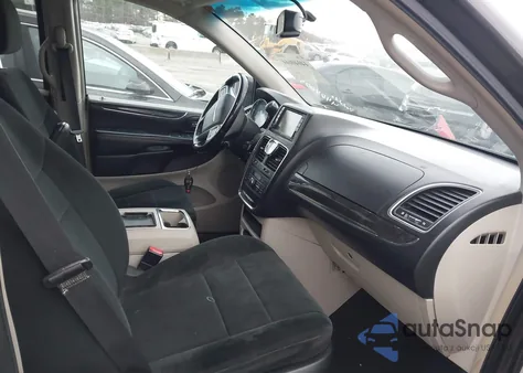 2012 Chrysler Town & Country Touring from USA, damaged, VIN 2C4RC1BG4CR126628